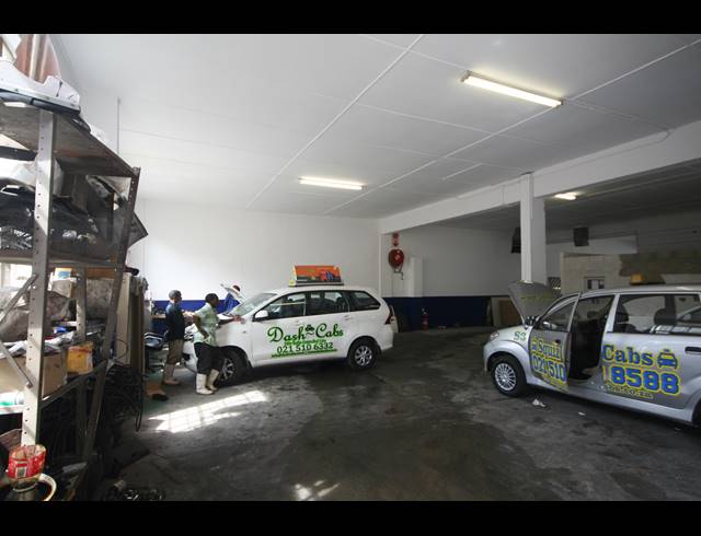 481M² FACTORY TO LET IN PAARDEN EILAND